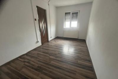 Caransebes, 3 Camere, Zona Nord - 7