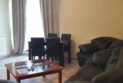 Apartament cu 2 camere decomandat în Central - 3