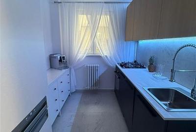 Apartament cu 2 camere semidecomandat, mobilat în Central - 2