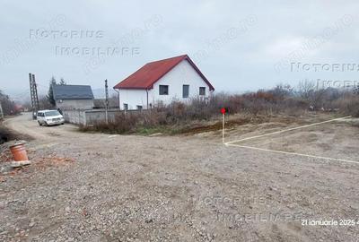 Teren de 475 mp, în Central - 1