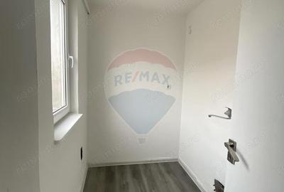 Apartament cu 3 camere semidecomandat în Nord - 6