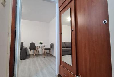 Garsonieră decomandată, mobilată în Titan - 18