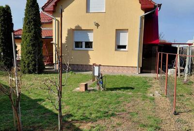 Casă cu 4 camere în Ghioroc - 1