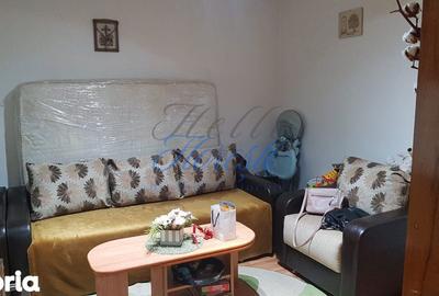 Casă cu 2 camere decomandat cu Canalizare în Dâmbul Rotund - 4