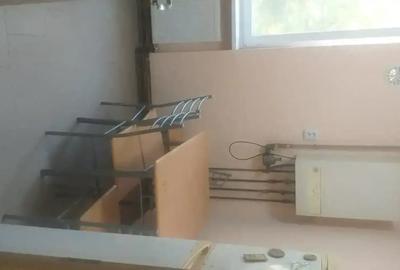 Apartament cu 2 camere semidecomandat în Central - 9