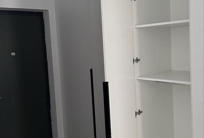 Casă în Apărătorii Patriei - 6