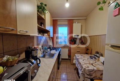 Apartament cu 2 camere decomandat în Vasile Aaron - 3