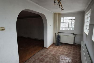 Casă cu 5 camere cu Teren 240 Mp în Nord - 14