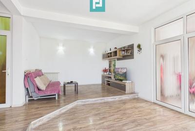 Casă individuală cu 7 camere cu Canalizare în Șofronea - 2