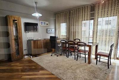 Apartament cu 4 camere semidecomandat, mobilat în Central - 8