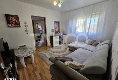 Apartament cu 2 camere nedecomandat, mobilat în Vasile Aaron