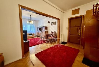 Apartament 5 camere, decomantat, etaj 1, garaj, zona Universitatilor - 5