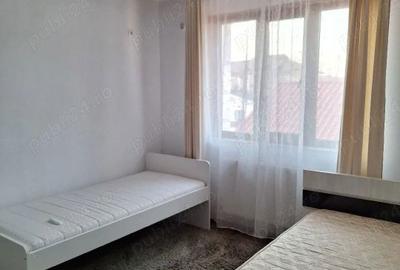 Apartament cu 3 camere decomandat, mobilat în Central - 2