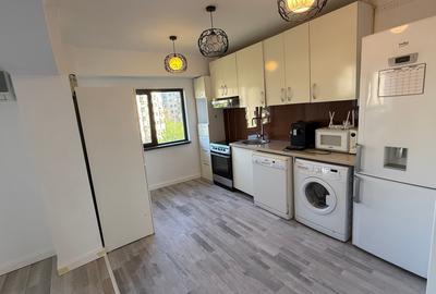 Apartament cu 3 camere decomandat în Tineretului - 5