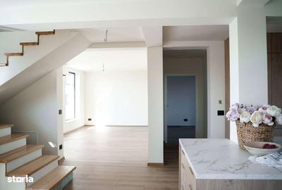 Casă cu 6 camere cu Teren 400 Mp în Moșnița Nouă - 2