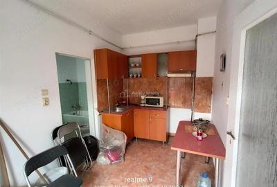 Resita Apt.la Curte Comuna, Zona Catedrala - 2