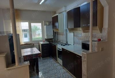 Apartament de inchiriat-2 camere cu intrari separate