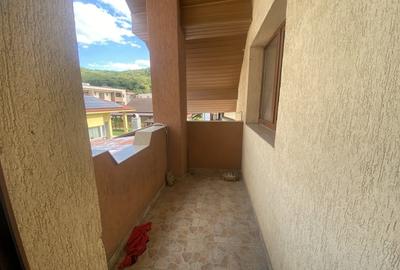 Casa individuala 5 camere si 500mp gradina zona Florilor - 10
