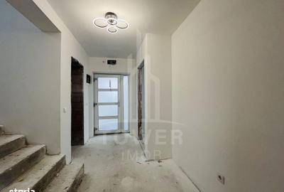 Casă cu 5 camere cu Teren 498 Mp în Central - 7
