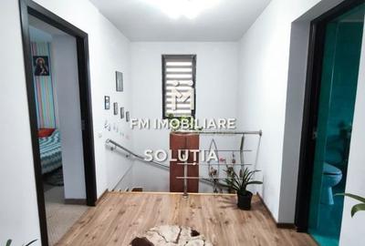 Casă cu 5 camere cu Teren 1000 Mp în Unguraș - 14