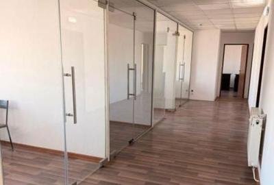 Spațiu comercial, de 541 mp, în Central - 6