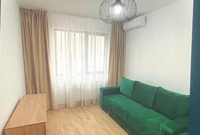 Garsonieră decomandată în Apărătorii Patriei