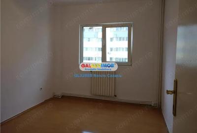 Apartament cu 4 camere decomandat în Pantelimon - 6