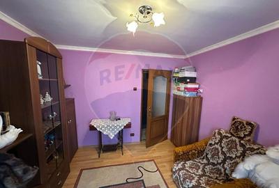 Etaj 2 , apartament cu 3 camere DE VANZARE in zona Traian - 7