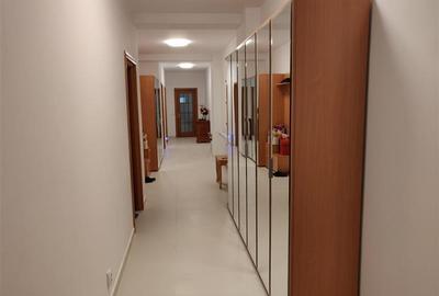 Vila de vanzare in zona Bucurestii Noi - Metrou Jiului Vila de vanzare in zona Bucurestii Noi - Metrou Jiului - 23