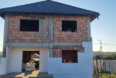 Duplex 130 mp, Curte si vedere  panoramica- Cristian, in Constructie - 10