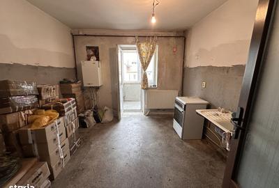 Apartament cu 3 camere decomandat în Central - 4