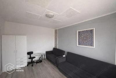 Garsonieră decomandată în Central - 2