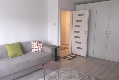 Garsoniera spatioasa si luminoasa - zona Mall Vitan Garsoniera spatioasa si luminoasa - zona Mall Vitan - 1