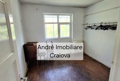 Apartament cu 3 camere semidecomandat în Calea București - 6