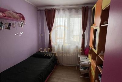 Apartament cu 4 camere semidecomandat, mobilat în Granit - 15