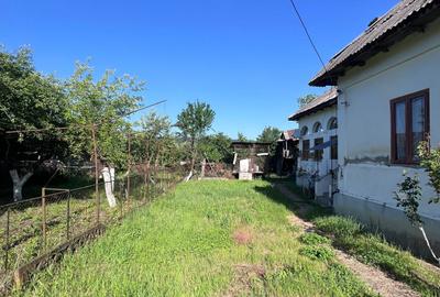 Casă cu 4 camere în Țepești - 2
