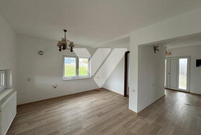 Duplex cu 4 camere cu Canalizare în Vest - 4