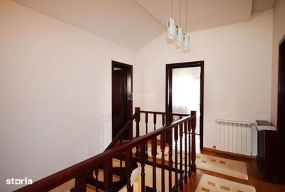 Casă cu 4 camere în Păun - 13