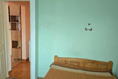 Vand apartament cu 2 camere in Deva, Sala Sporturilor in P-uri, et 3 - 2