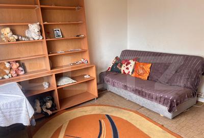 Apartament 2 camere, decomandat Micro 2 | Sta?ie autobu - 10