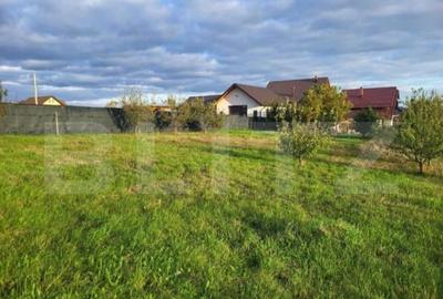 Teren de 900 mp, în Central