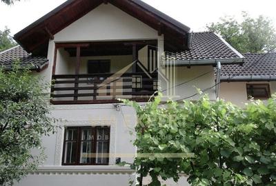 Casă cu 6 camere cu Teren 1005 Mp în Bughea de Jos - 1