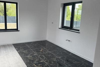 Casă cu 3 camere cu Teren 400 Mp în Șerbănești - 9