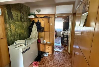 Apartament cu 3 camere decomandat în Micro 17 - 1