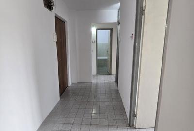 Apartament cu 2 camere decomandat în Exterior Vest - 3