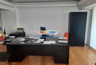 B-dul Unirii apartament duplex 4 camere etaj 8-9 ,suprafata 105 mp - 2