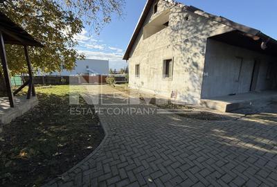 Casă individuală cu 4 camere cu Canalizare în Mitocu Dragomirnei - 2