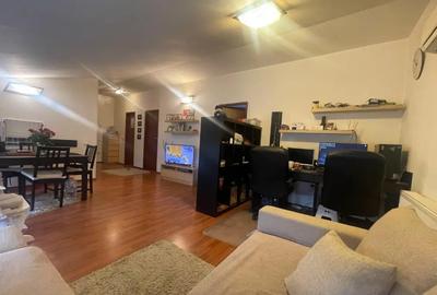 Apartament cu 3 camere decomandat în Central - 11