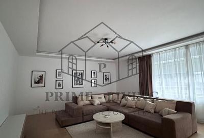 Apartament cu 3 camere semidecomandat în Nord