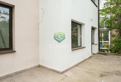 Casă individuală cu 7 camere cu Canalizare în Primăverii - 3